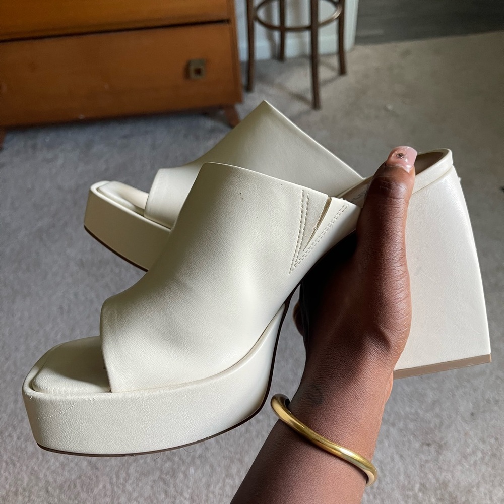 Abound "Sarrah" block heel mule Size 11